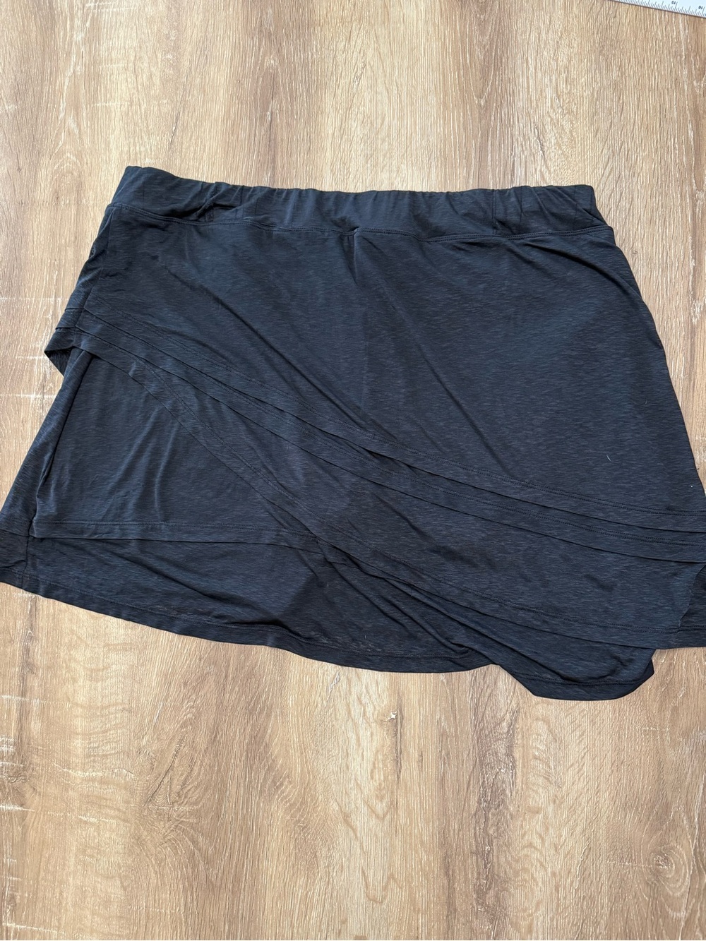 Soybu Black Layered Asymmetrical Active Skort